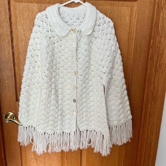 knitted shawl Jackets & Blazers - Elegant Cream Knit Cape